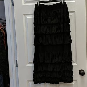 Black Bubble Skirt size XL *EUC*